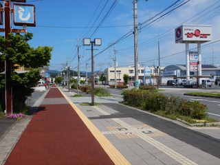 駅西商店街(2)