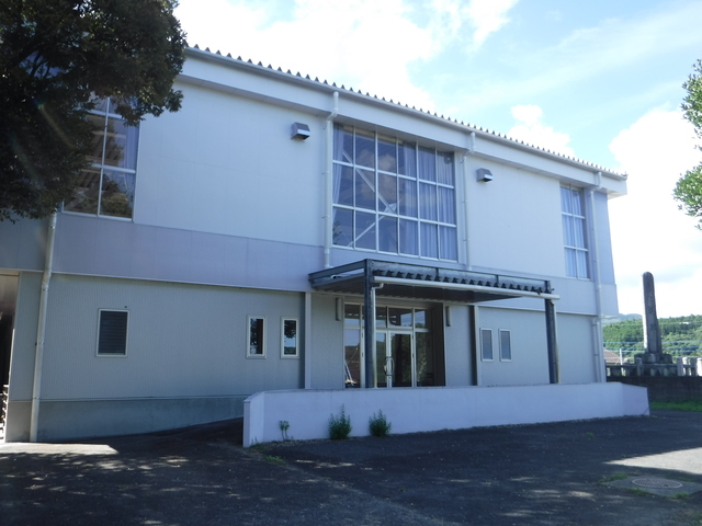 華川スポーツパーク体育館